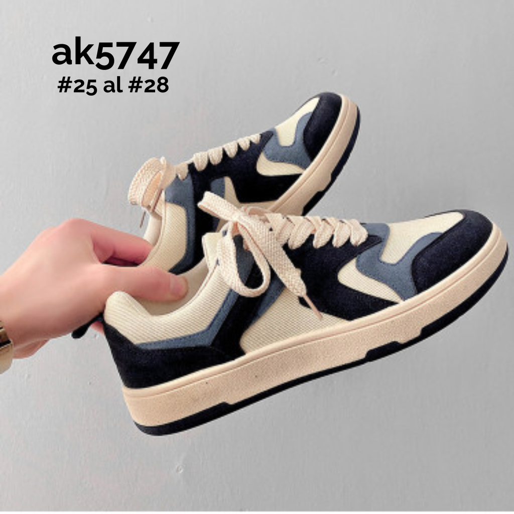 AK5747
