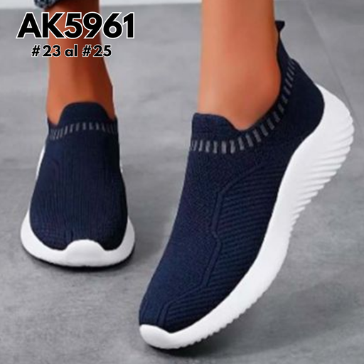AK5961