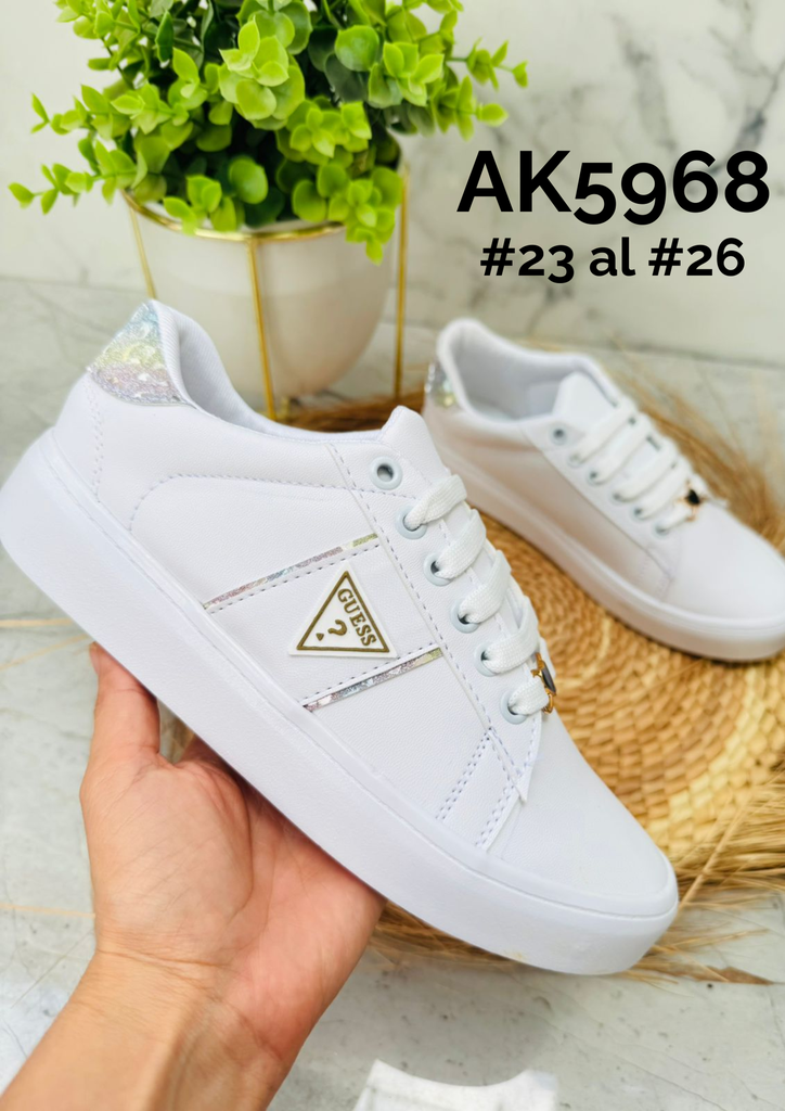 AK5968