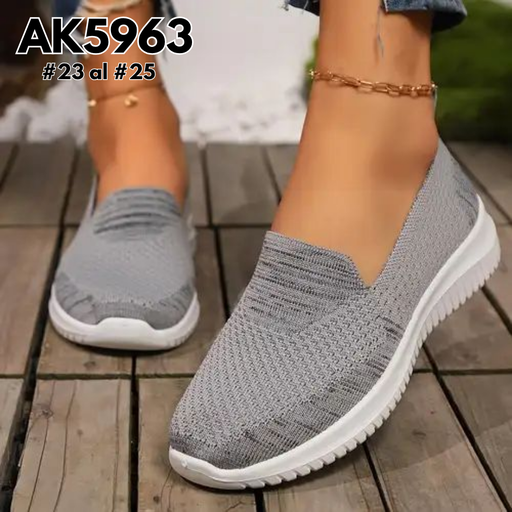 AK5963