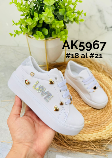 AK5967