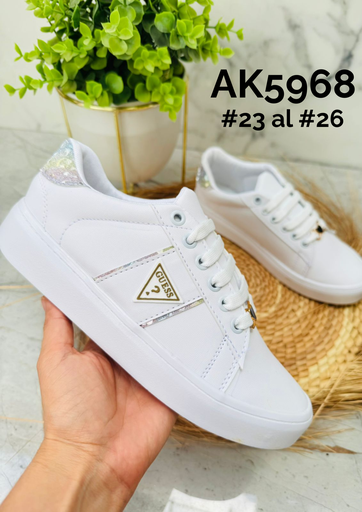 AK5968